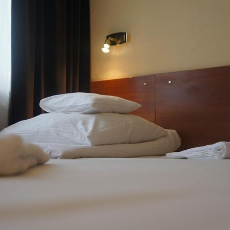Nu Hotel Łódź Eksteriør billede